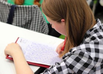 Colegios oficiales de Bucaramanga inician educación en casa a partir de esta semana