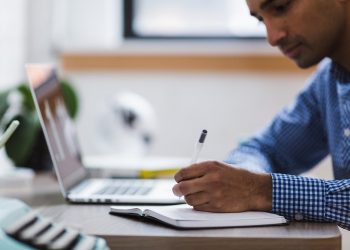 Familias afectadas por pandemia podrán acceder a créditos de estudio el próximo semestre sin deudor solidario