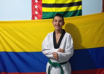 Taekwondista santandereano conquistó medalla de oro en torneo virtual