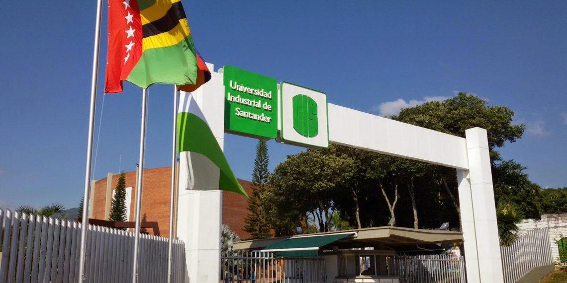 Gobernación financiará matrículas a 6.500 universitarios en Santander