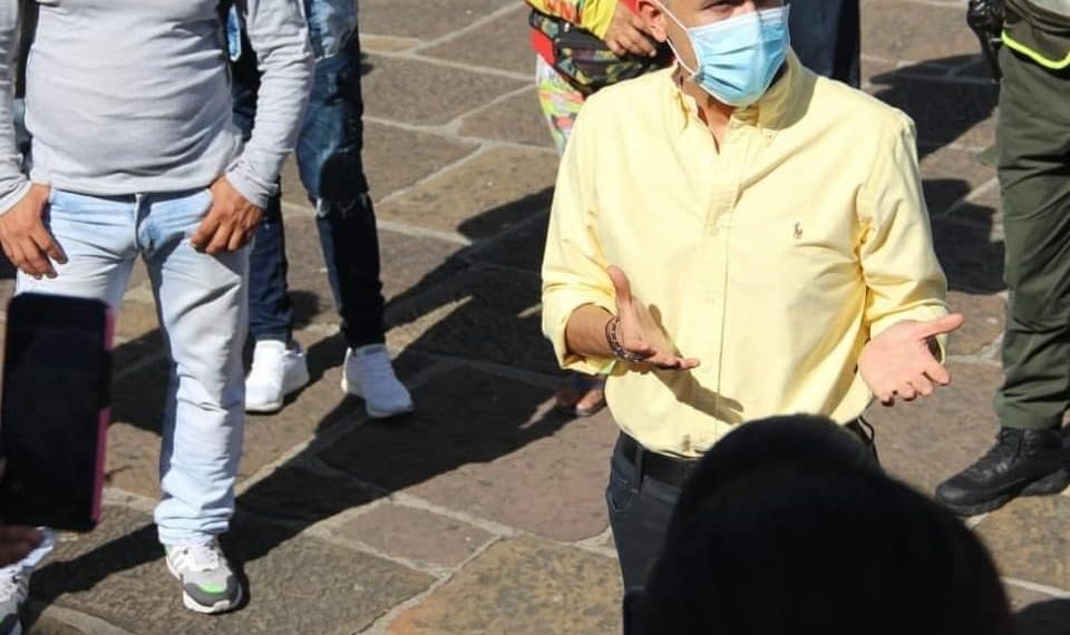 El Alcalde de Piedecuesta quiere que todos los buses regresen al servicio permanente por deficiencia en Metrolínea