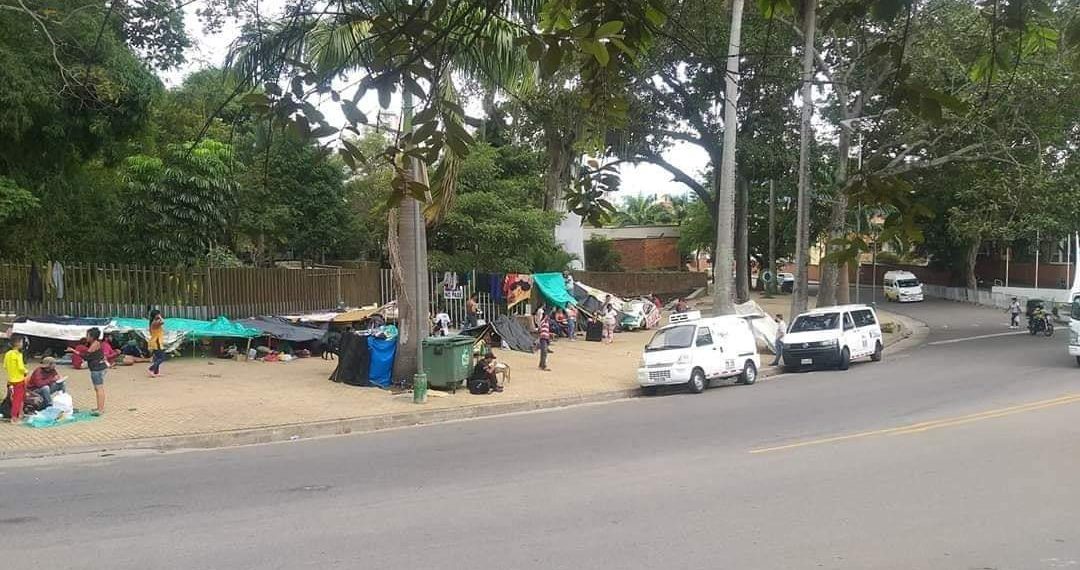 Mas de dos mil familias se sienten secuestradas en Bucaramanga por presencia de venezolanos