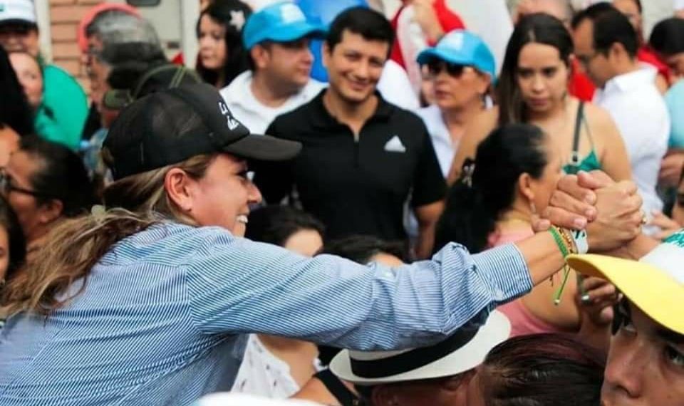 “El cuerpo de bomberos de Floridablanca es el mejor de Colombia, pero debe ser del Municipio”: Claudia Ramírez