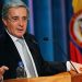 “La Corte se excedió con la detención del expresidente Uribe”: Carlos Alfaro, abogado