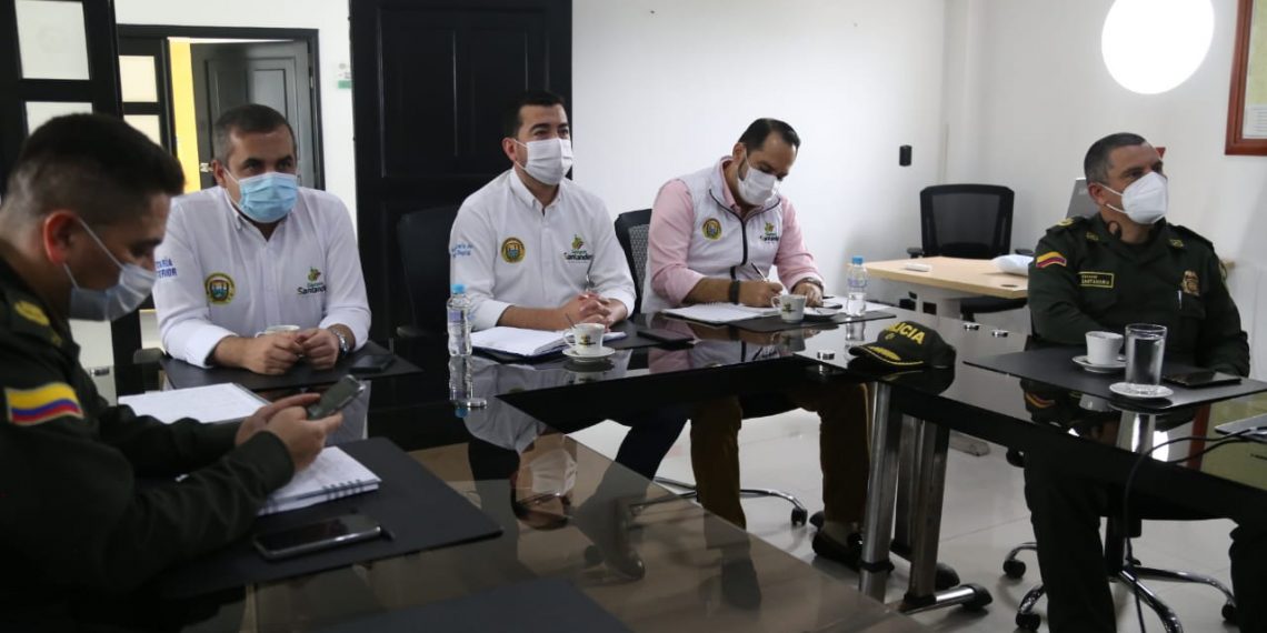 Se destinan cuatro clínicas y hospitales del área metropolitana para la vacunación contra el COVID-19
