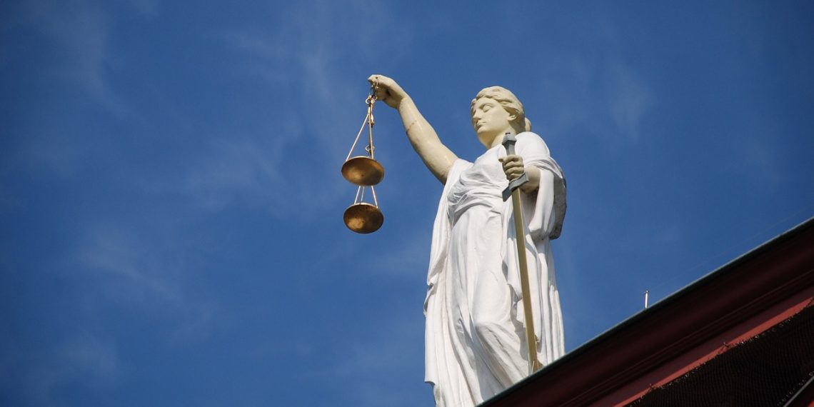 Esperamos que la justicia se pronuncie con la claridad y efectividad de sus providencias, y no en los micrófonos: Duque