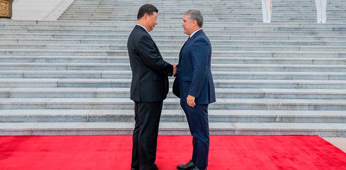Presidente chino Xi Jinping espera afianzar y ‘llevar a nuevas alturas’ la cooperación amistosa con Colombia en la lucha contra la pandemia