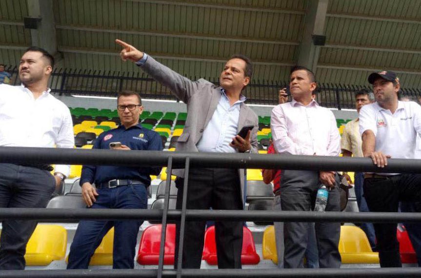 Mauricio Mejía se refiere a la acusación del contratista del estadio