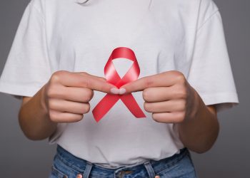 Esposa del empresario Mario Hernández realiza concurso para mujeres con cáncer