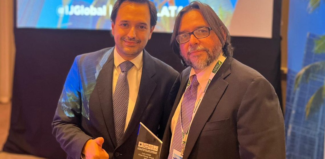 Por primera vez un colombiano gana el ‘Clean Energy Award 2022’