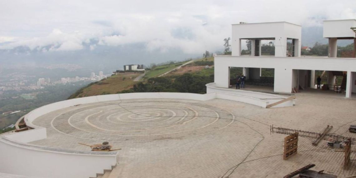 Diputados rechazan privatización del Parque del Parapente