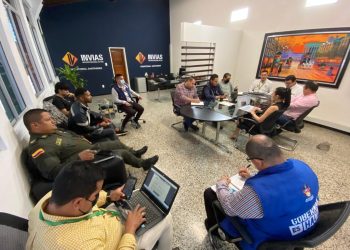 Invías se compromete a mejorar la vía Bucaramanga – Girón