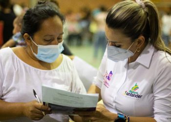 Abren convocatoria para que mujeres en Santander emprendan digitalmente