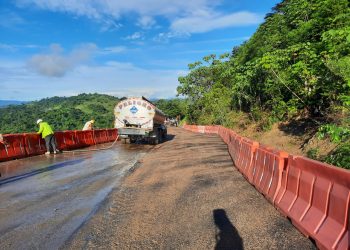 Concesionaria Ruta del Cacao reconstruirá calzada afectada por pérdida de la banca