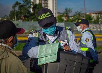 Día sin carro en Floridablanca, van 15 comparendos