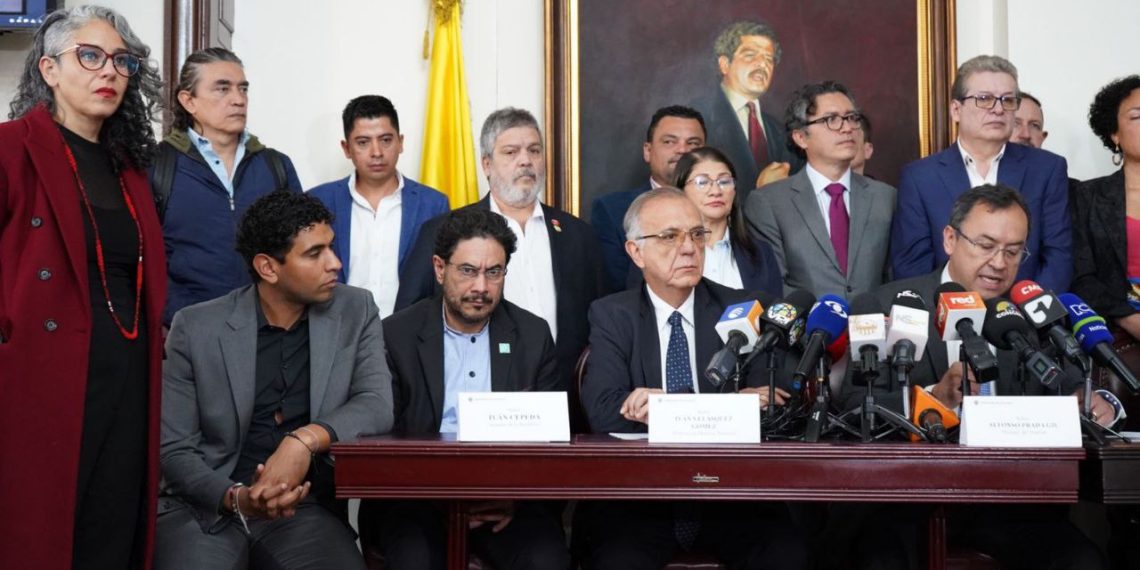 Gobierno de Petro radicó ante el Congreso el proyecto de Ley sobre Paz Total