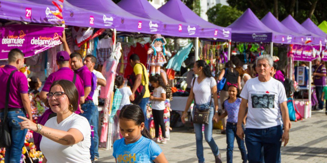 Bazarte de mujeres emprendedoras por la paz en Bucaramanga