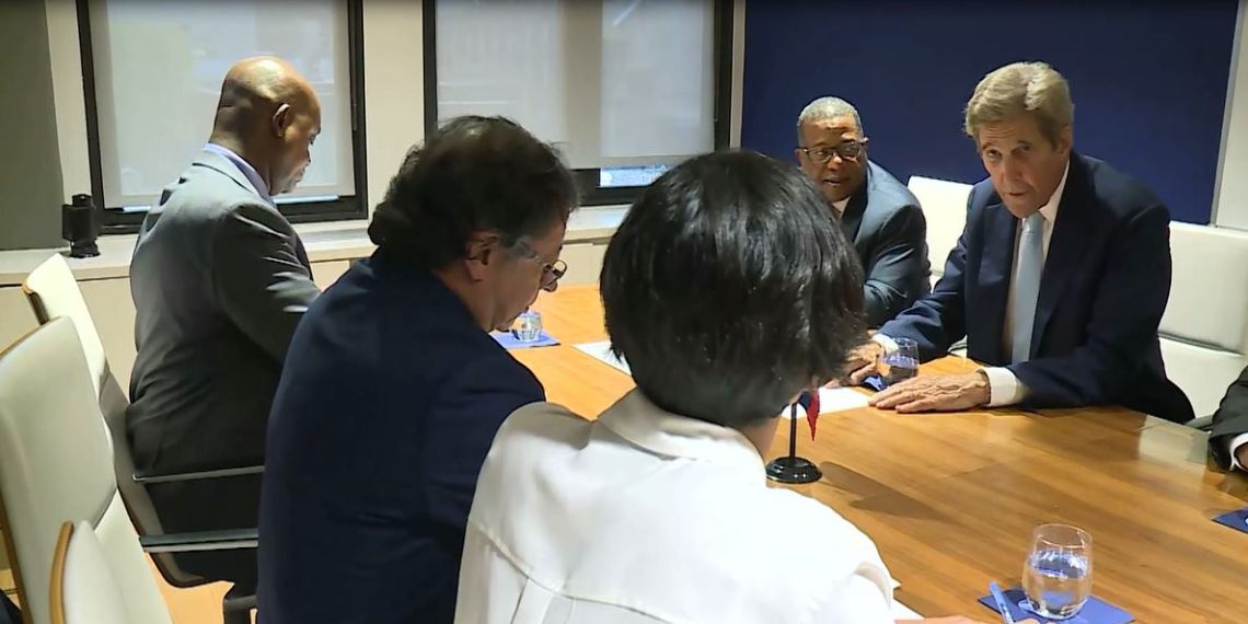 Paz total, Amazonía y narcotráfico: temas de la reunión Petro – Kerry