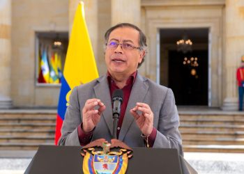 Petro convocó a los colombianos a participar en los diálogos regionales