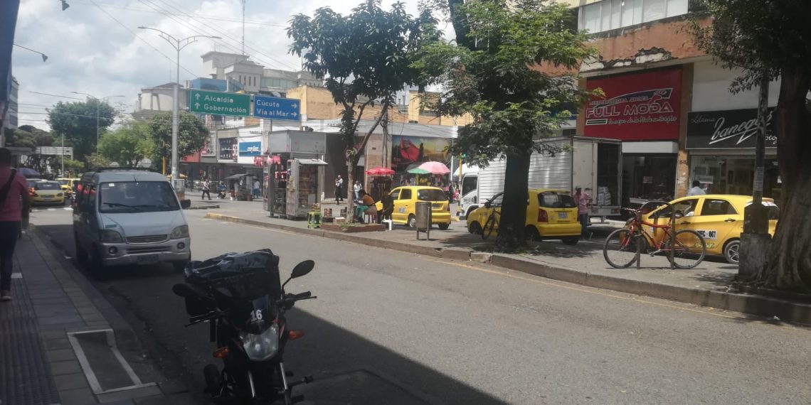Firman pacto por la movilidad en el área metropolitana de Bucaramanga