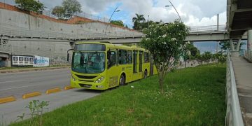 Tarifa de Metrolínea a $2.800 y la carrera mínima de taxi a $6.200