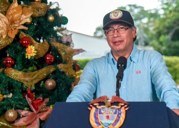 Petro designó como Voceros de Paz a 10 líderes sociales