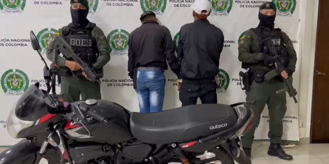 Un Mayor de la policía herido al enfrentarse a tiros con dos delincuentes