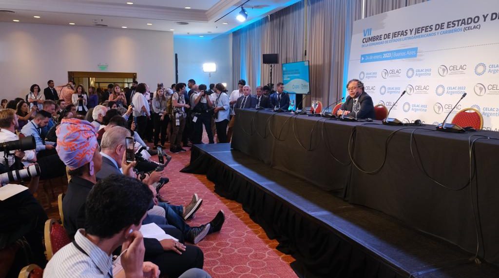 Petro pidió en Cumbre de Celac fortalecer Sistema Interamericano de DD.HH.