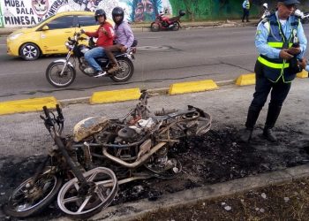6 accidentes y 7 lesionados por invasión del carril de Metrolínea en lo corrido del año