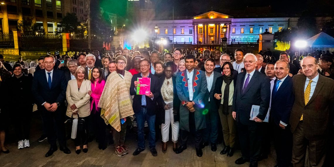 El Gobierno Nacional radicó en el Congreso el Plan Nacional de Desarrollo