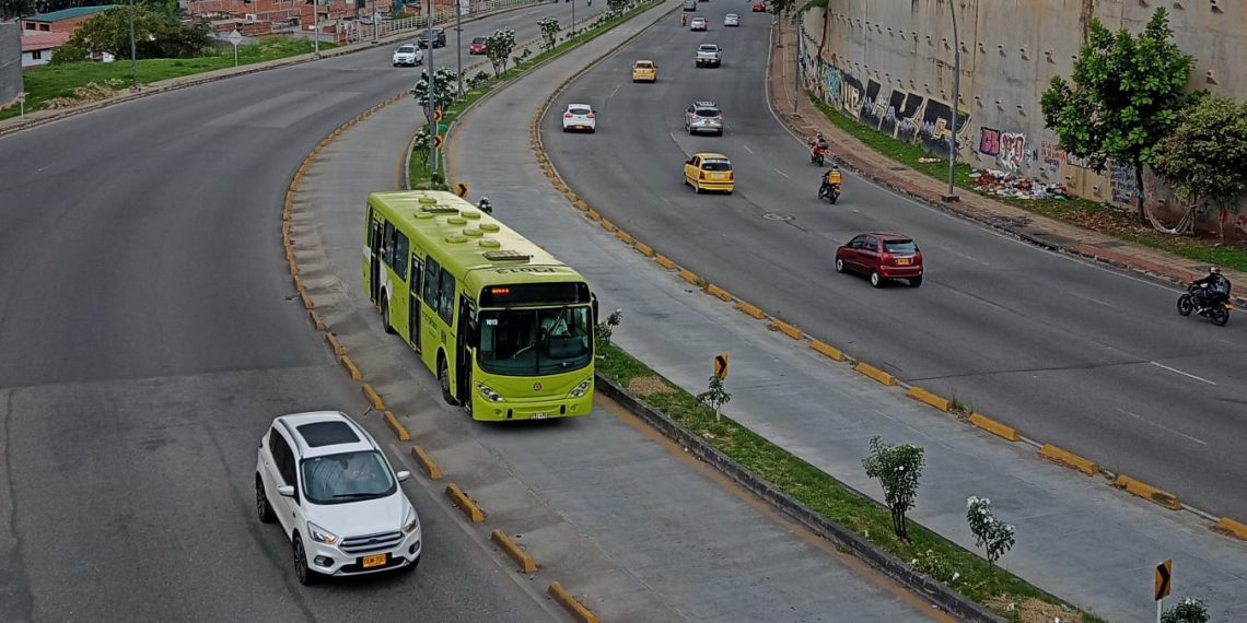 Metrolínea ajusta su operación por los cierres viales