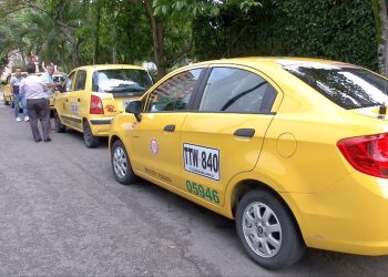 Vuelve el pico y placa para taxis en Bucaramanga