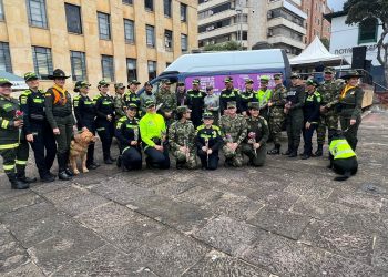 La «patrulla púrpura» de la policía empezó a operar en Bucaramanga