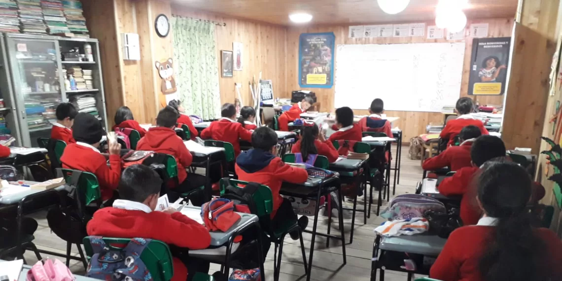 En Vetas, reclaman docentes para el colegio San Juan Nepomuceno