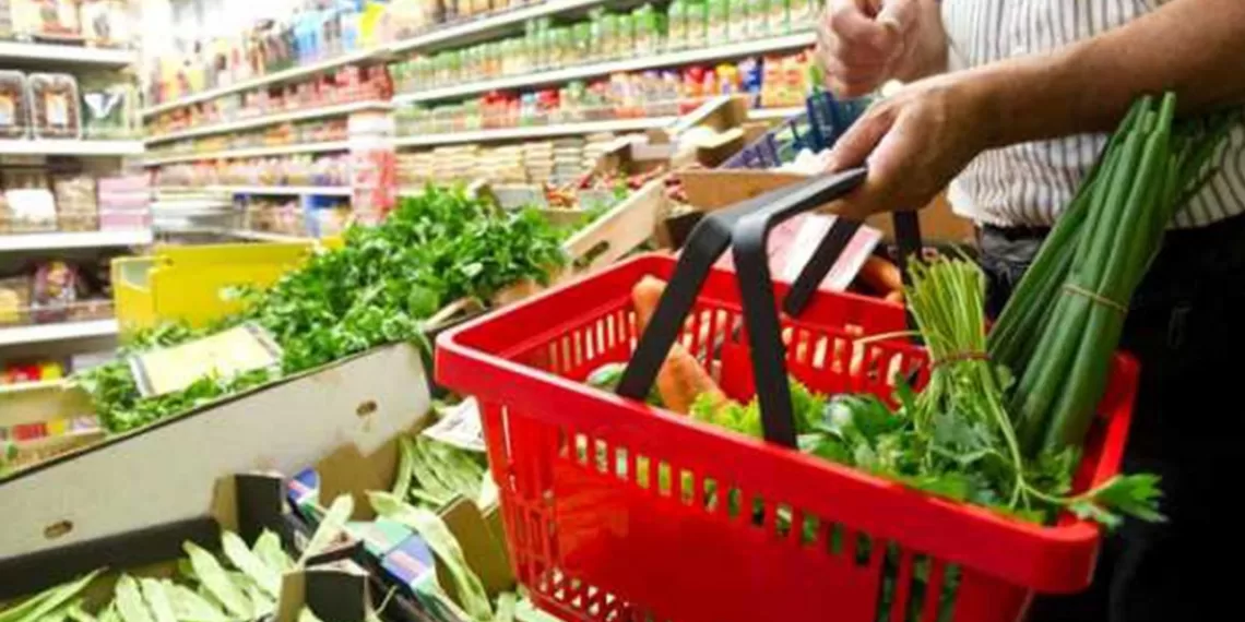 Gobierno y gremios aplicarán medidas para bajar precios de los alimentos