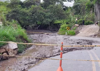 Continúan emergencias en la vía Curos – Málaga