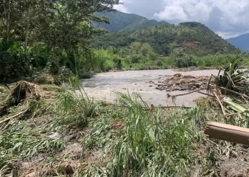 En Santander, más de 10 frentes de trabajo atienden zonas afectadas por las lluvias