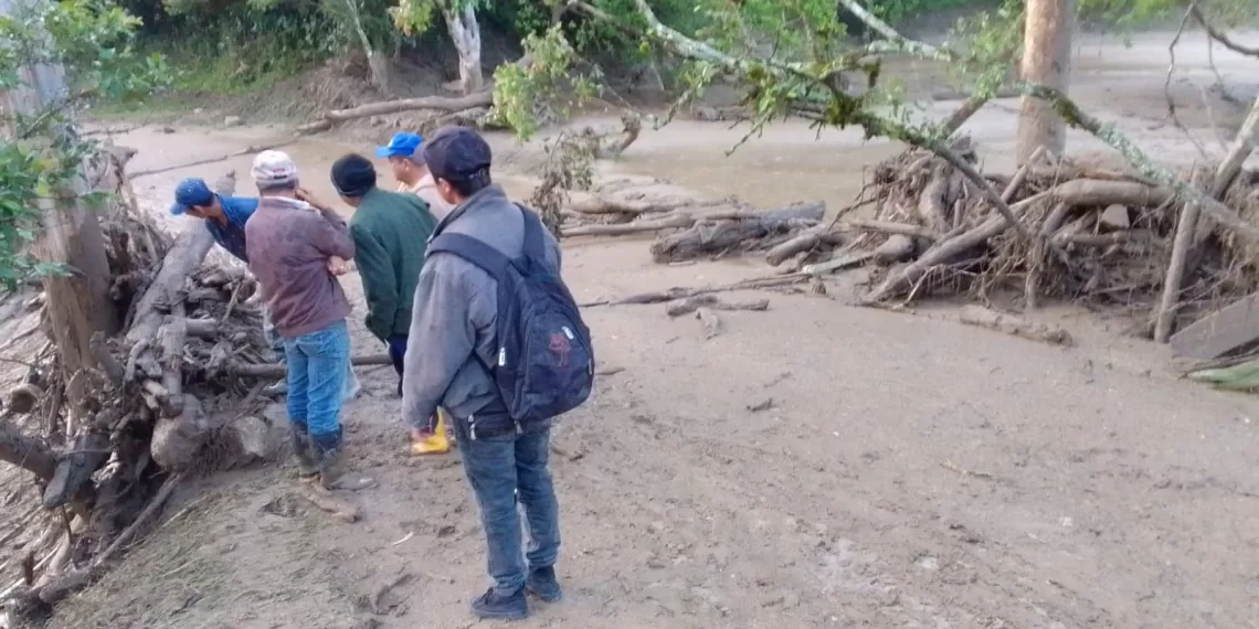San Joaquín se encuentra incomunicado y sin agua