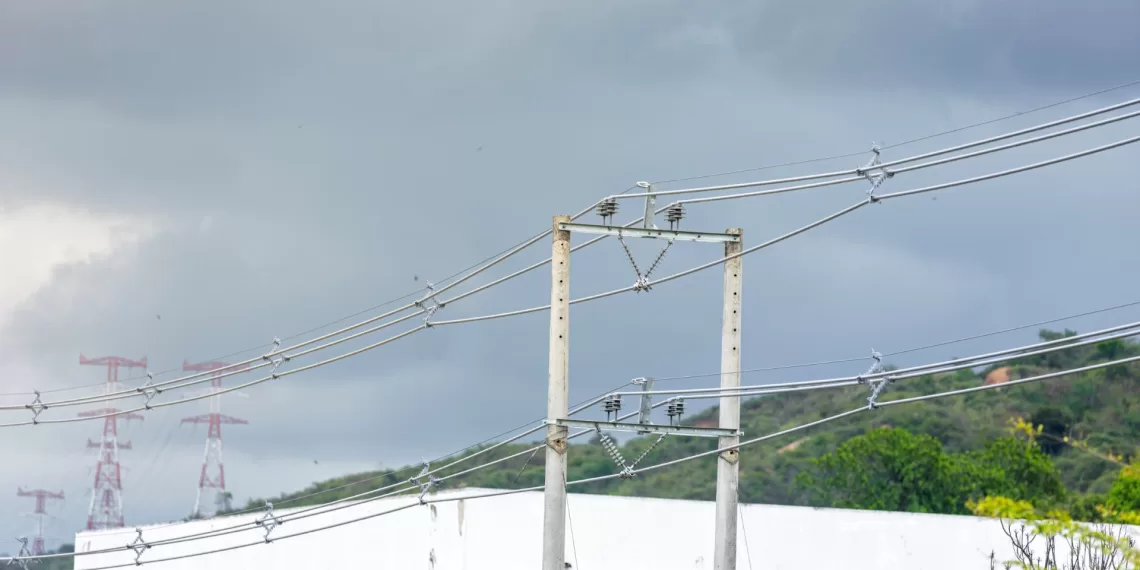 ESSA avanza con inversiones por más de 30 mil millones en modernización de redes