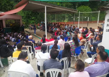 Dos estudiantes gravemente heridas al ser atropelladas frente a su Colegio: El Pórtico de Rionegro