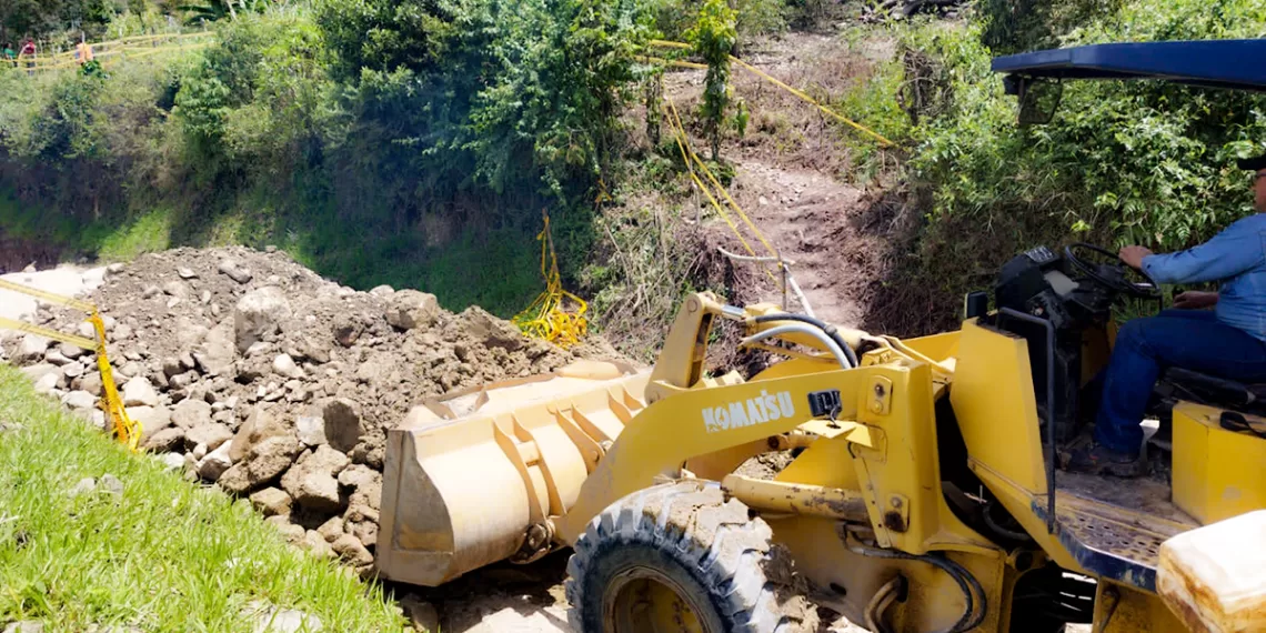 Invías construye paso alterno entre Onzaga y San Joaquín