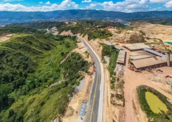 Denuncian corrupción en el contrato del Anillo Vial Externo Metropolitano