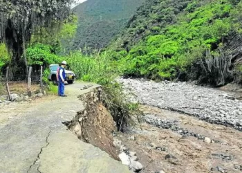 Onzaga y San Joaquín incomunicados por creciente súbita del río