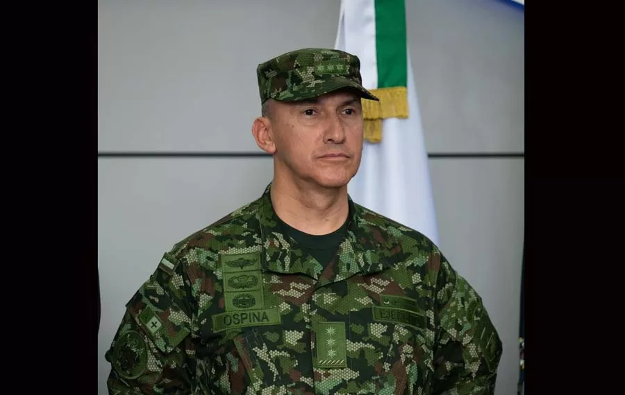 Fiscalía citó a declarar al comandante del Ejército Nacional