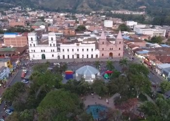 En el senado cursa la aprobación del proyecto de ley por medio de la cual la Nación declara patrimonio histórico y cultural al municipio de Piedecuesta