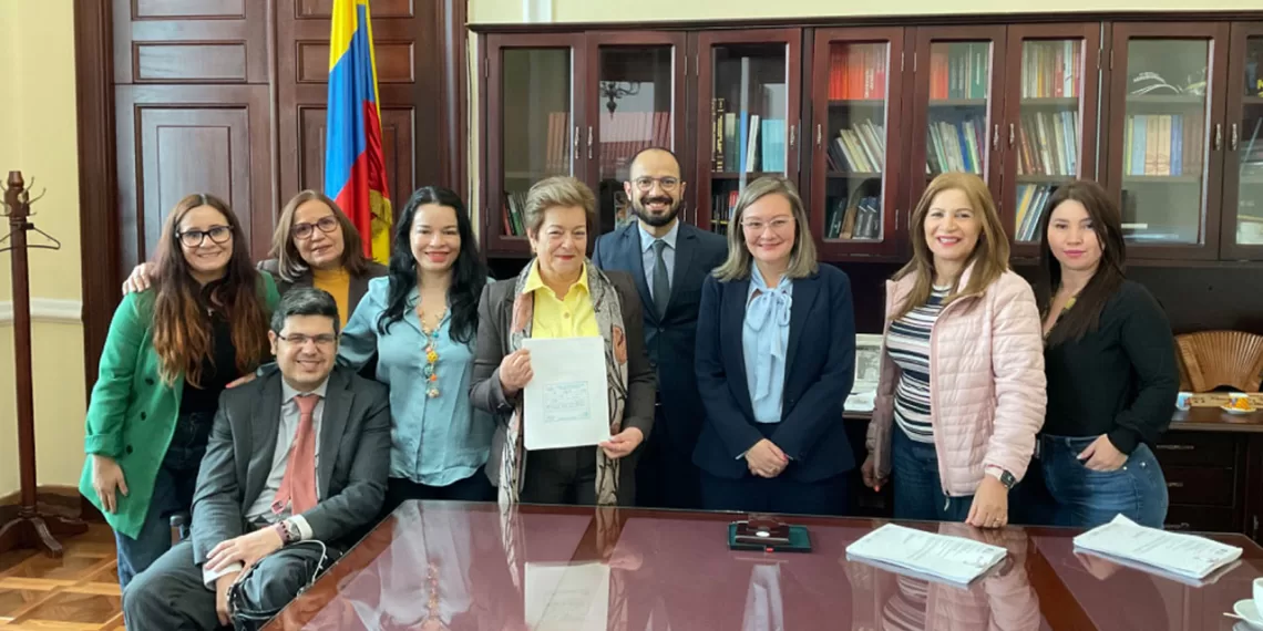 Gobierno radicó nueva propuesta de Reforma Laboral