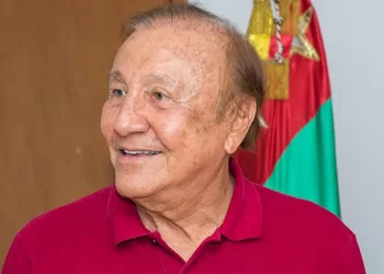 Procuraduría confirmó suspensión impuesta al exalcalde de Bucaramanga, Rodolfo Hernández, por irrespetar a veedor ciudadano