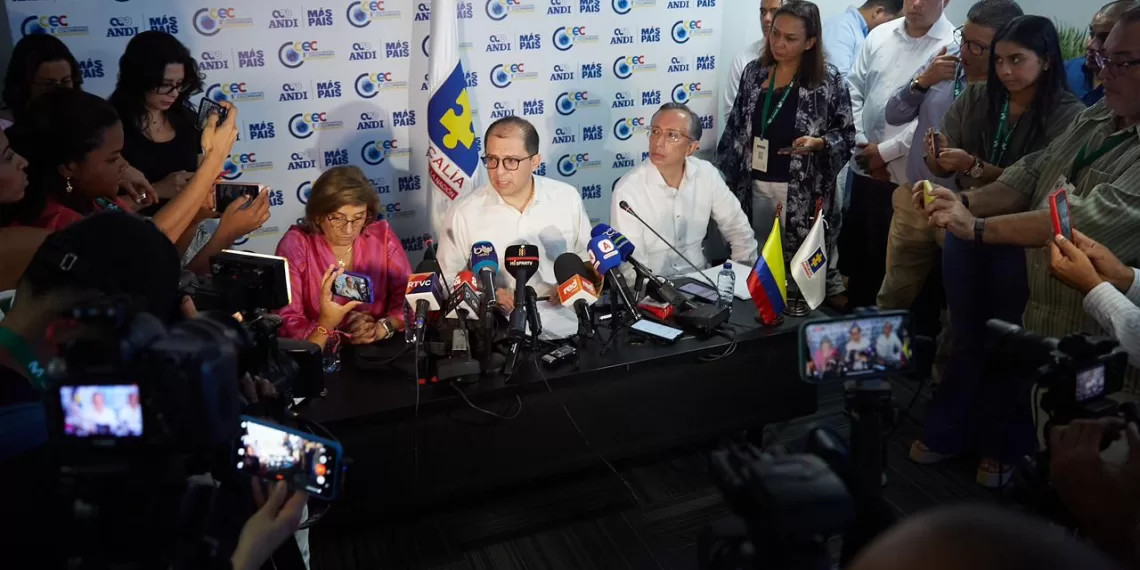 Fiscalía imputará cargos a 33 funcionarios y exfuncionarios de la ANI por corrupción en caso Odebrecht