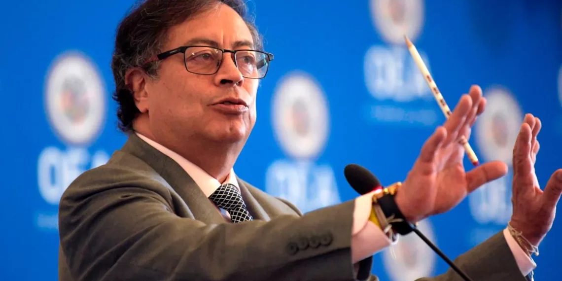 Ni Gustavo Petro ni Roa sabían de plata ilegal, afirma Nicolás Petro