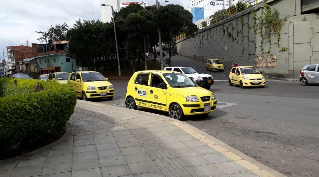Normalidad en Bucaramanga tras protesta de los taxistas
